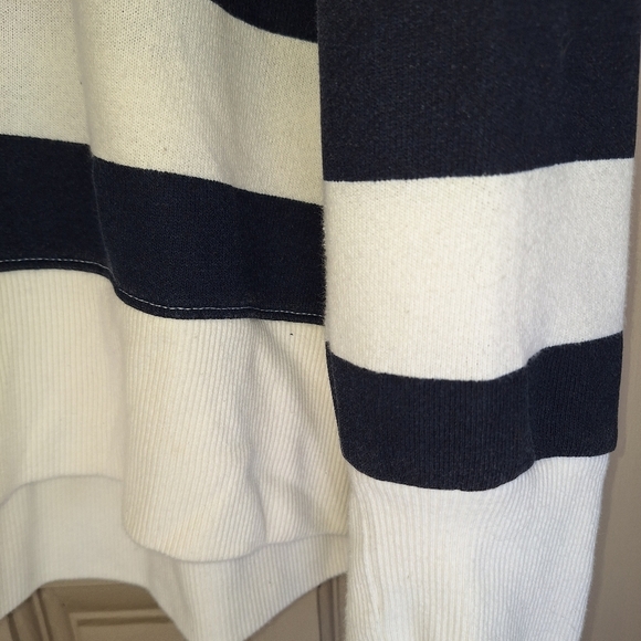 Time&Tru French Terry Oversized Top SzXL Long Sleeve Navy/Creme Banded Cuff/Hem - Picture 11 of 11